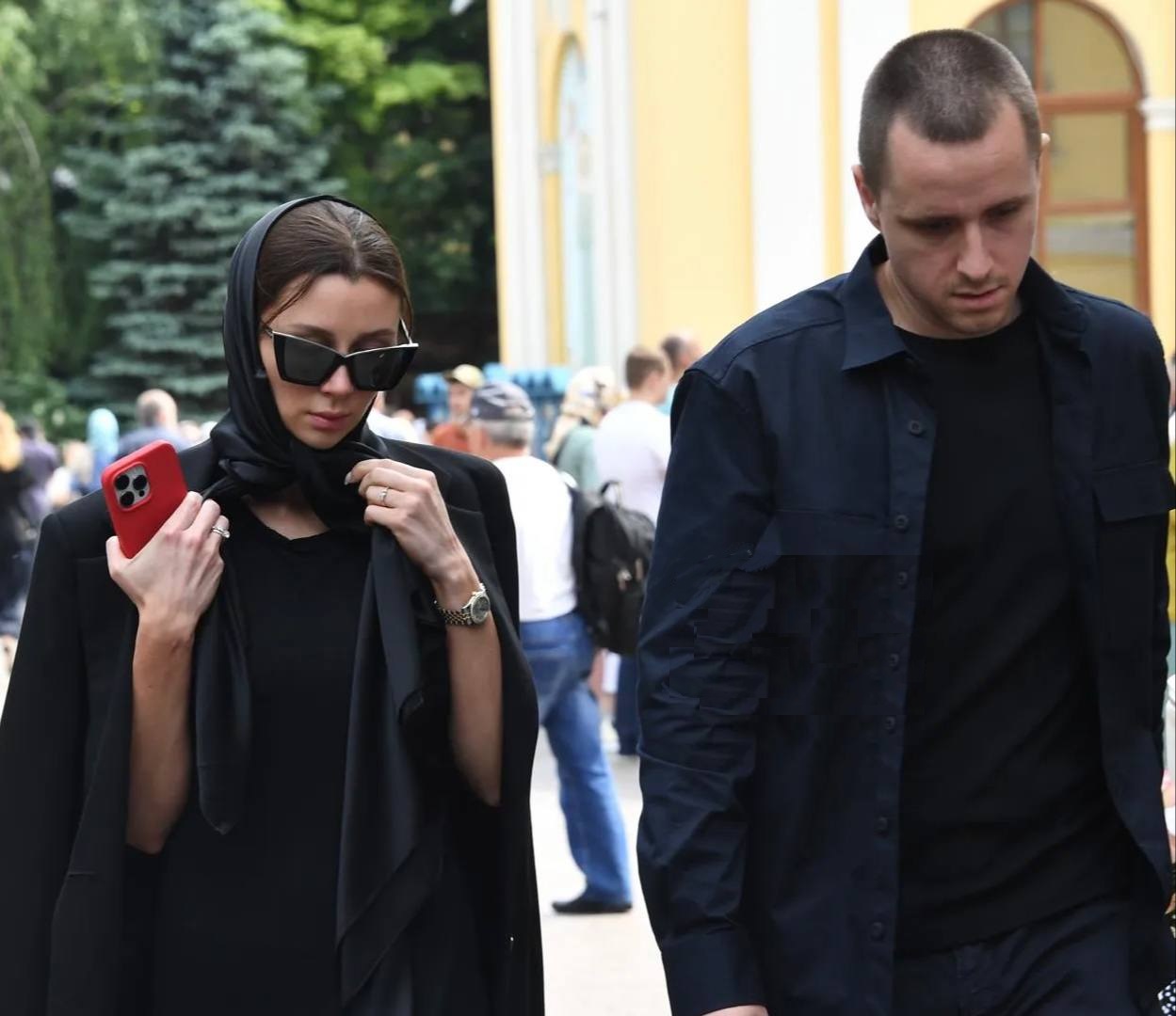 На похоронах матери Анна Заворотнюк рассекретила своего Райана Гослинга