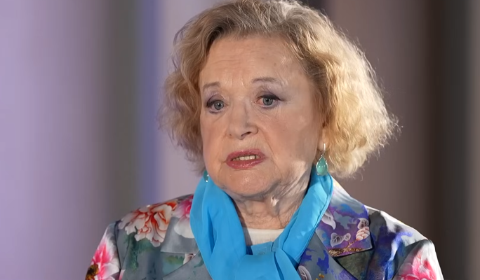 Что произошло с 89-летней Талызиной? Известие о болезни встревожило россиян Что произошло с 89-летней Талызиной? Известие о болезни встревожило россиян