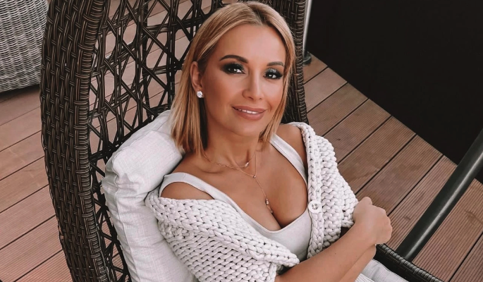 46-летняя Орлова откровенно рассказала о борьбе с распространенной зависимостью 46-летняя Орлова откровенно рассказала о борьбе с распространенной зависимостью
