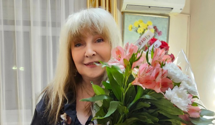 63-летняя Катя Семенова откровенно рассказала о наступлении у нее «бабкиных дней» 63-летняя Катя Семенова откровенно рассказала о наступлении у нее «бабкиных дней»