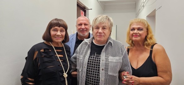 «От животика я избавлюсь»: раздобревший 66-летний Салтыков нашел чудесную диету «От животика я избавлюсь»: раздобревший 66-летний Салтыков нашел чудесную диету