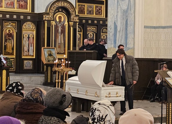 В гробу видали: звезды проигнорировали похороны Ларисы Голубкиной В гробу видали: звезды проигнорировали похороны Ларисы Голубкиной