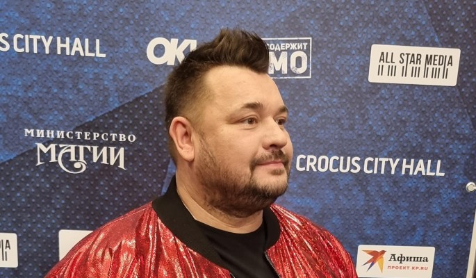 Сергей Жуков заявил о нападении фанатки: Порезала мне ладонь Сергей Жуков заявил о нападении фанатки: Порезала мне ладонь