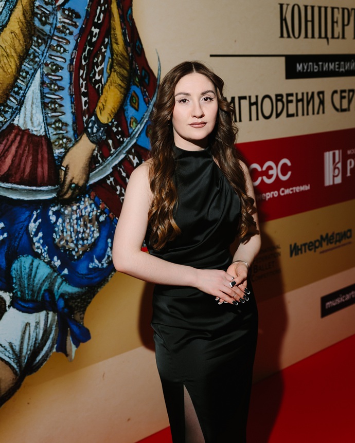 Творческий альянс «МузАртМедиа» при поддержке Фонда Иониных “Наша Сила Веры” устроил грандиозное шоу “Мгновения Серебряного века”
