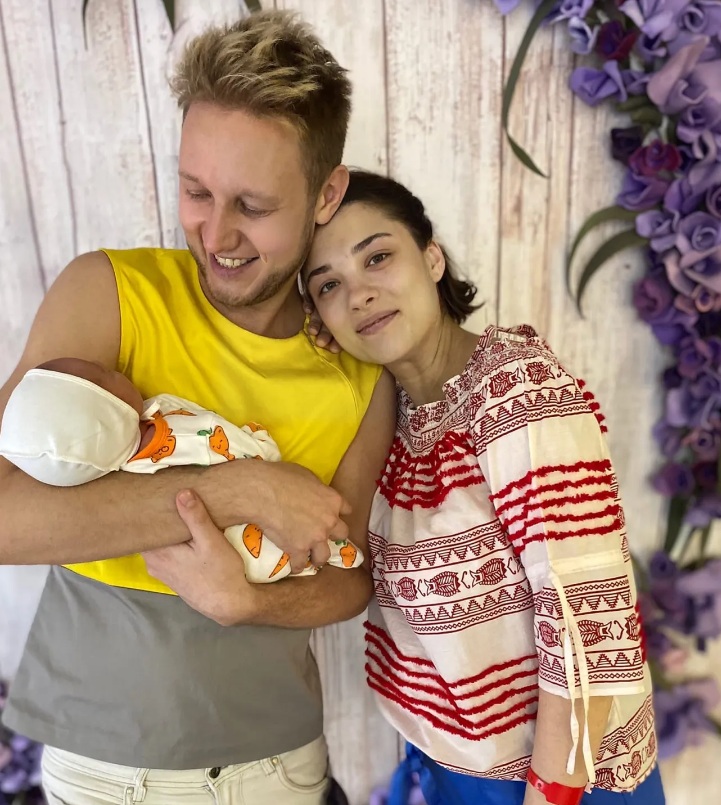 Солист группы «Челси» Алексей Корзин до сих пор не может поверить в смерть жены