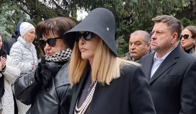 «Картина меняется»: беглая Пугачева публично обратилась к своим врагам «Картина меняется»: беглая Пугачева публично обратилась к своим врагам
