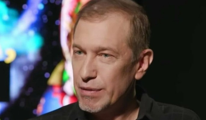 Критик Соседов публично разнес Орбакайте: Тыр-пыр восемь дыр Критик Соседов публично разнес Орбакайте: Тыр-пыр восемь дыр