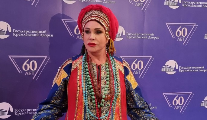 Бабкина получила серьезную травму во время концерта: Рухнула, кровища Бабкина получила серьезную травму во время концерта: Рухнула, кровища