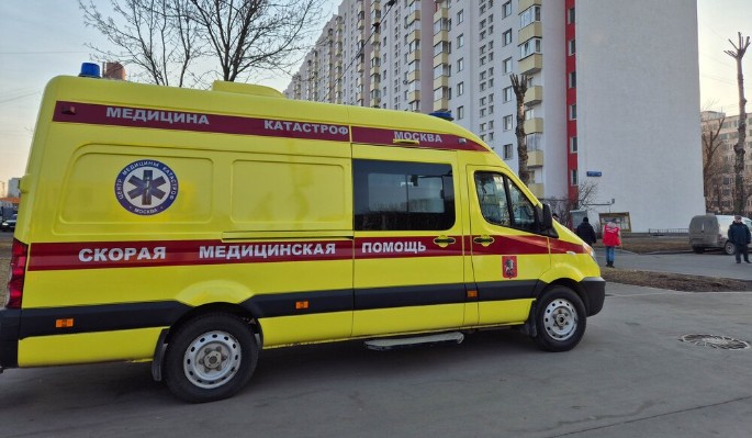 Страна едва не потеряла этого артиста: Скорая четыре дня стояла у подъезда Страна едва не потеряла этого артиста: Скорая четыре дня стояла у подъезда