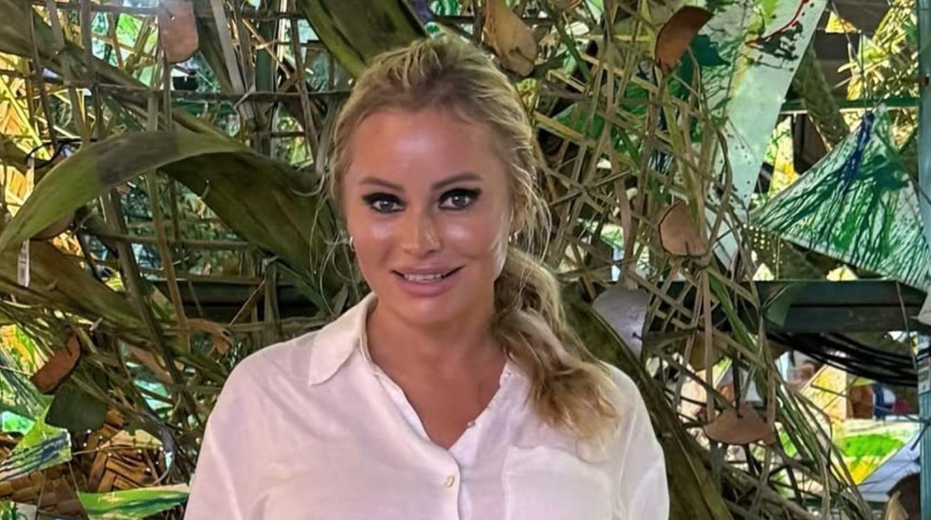 Борисова высказалась о поведении Дубцовой на шоу «Сокровища императора» Борисова высказалась о поведении Дубцовой на шоу «Сокровища императора»