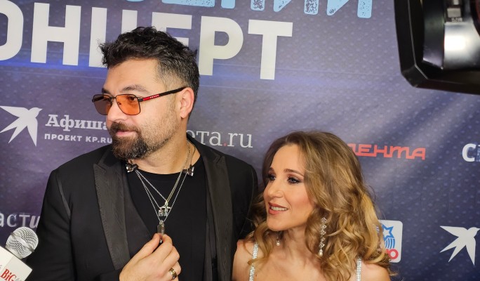 Чумаков променял жену на поклонниц: Верните моего мужа Чумаков променял жену на поклонниц: Верните моего мужа