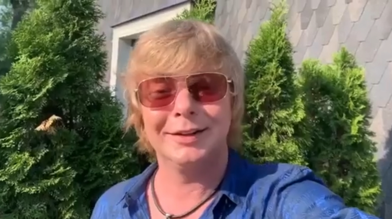 Рыжий из «Иванушек» дал совет российским женщинам Рыжий из «Иванушек» дал совет российским женщинам