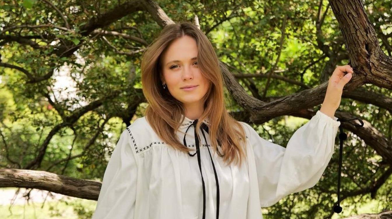 «Лежала пару дней»: звезда «Сватов» пострадала после обстрела Киева «Лежала пару дней»: звезда «Сватов» пострадала после обстрела Киева