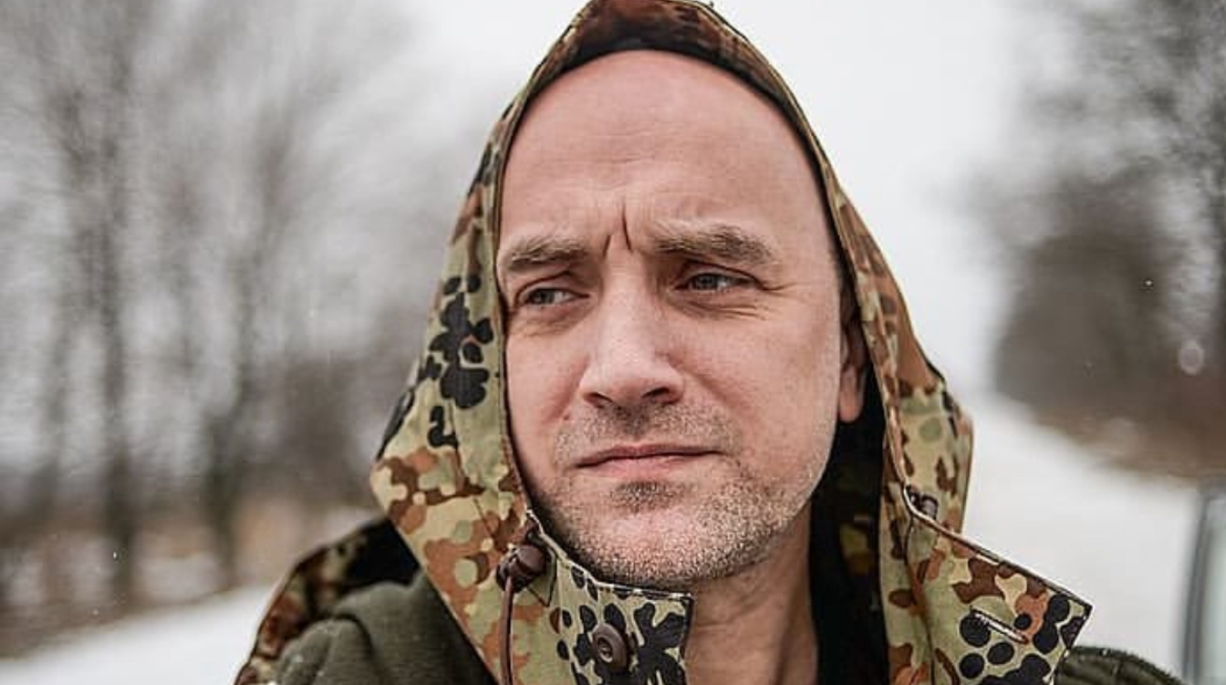 Прилепин разъяснил сбежавшим артистам-предателям правила возвращения в Россию Прилепин разъяснил сбежавшим артистам-предателям правила возвращения в Россию